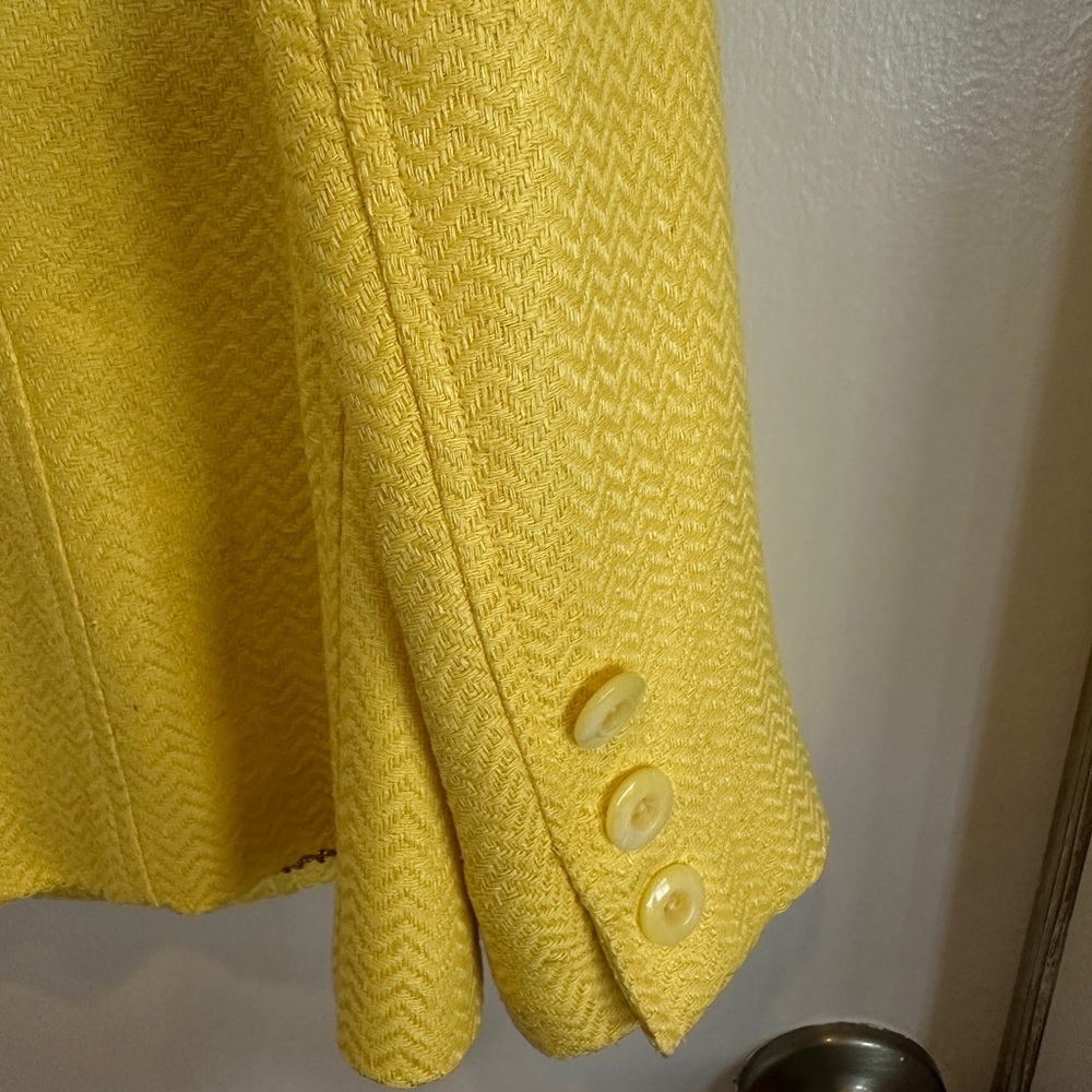 Carlisle Women's Vibrant Yellow Blazer - Picture 8 of 11